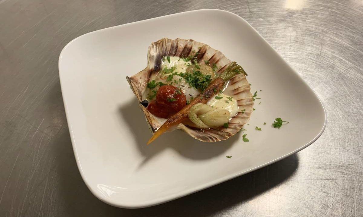 In de schelp gerookte coquilles